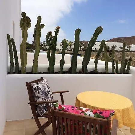 Casa Caralluma * Charco del Palo